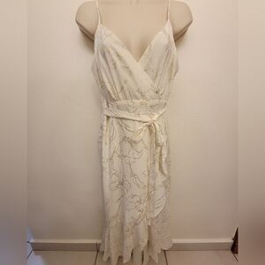 NWOT Inspired Hearts Faux Wrap Midi Dress